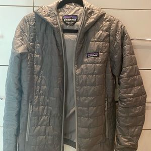 Patagonia nano puff hoody